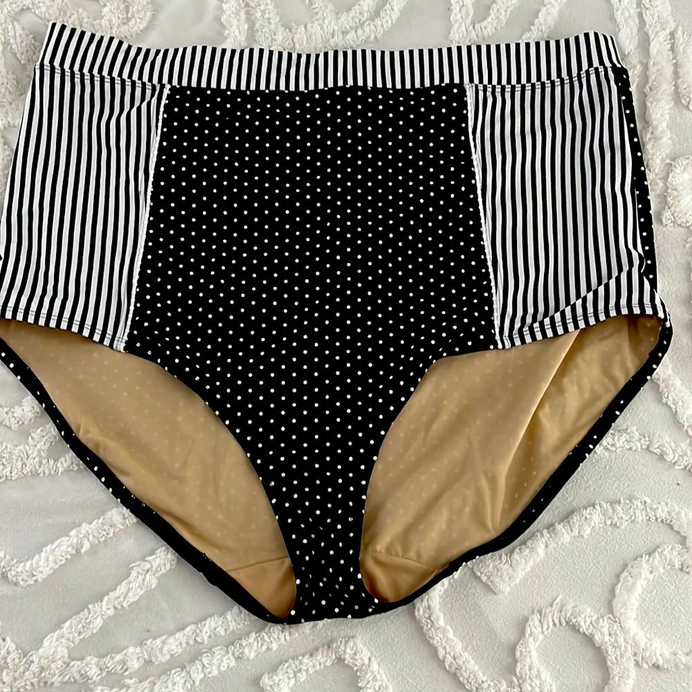 Swim By Cacique BNWT High Waisted Swim